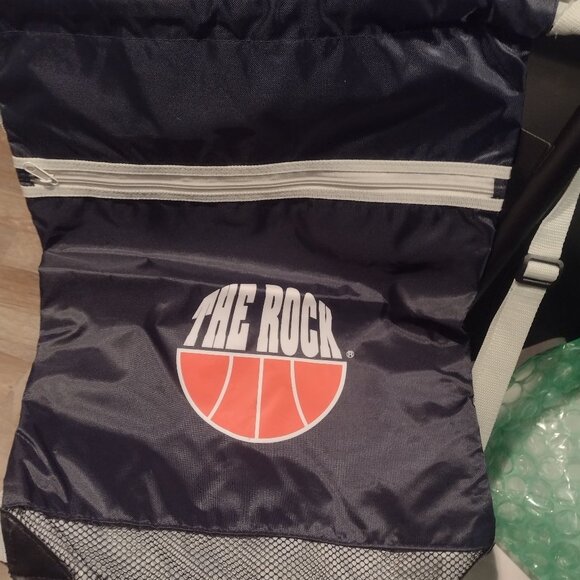 The Rock nylon backpack new in great condition - Picture 4 of 6